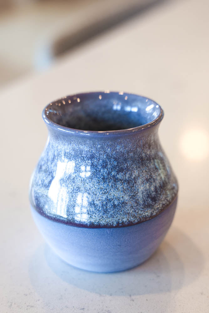 Pot #86 of 162 - Colored Porcelain Pot