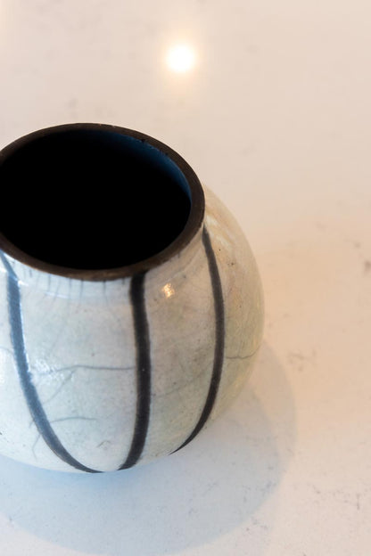 Medium RAKU Decorative Crackled Pot (Pinkish White & Carbon Black)