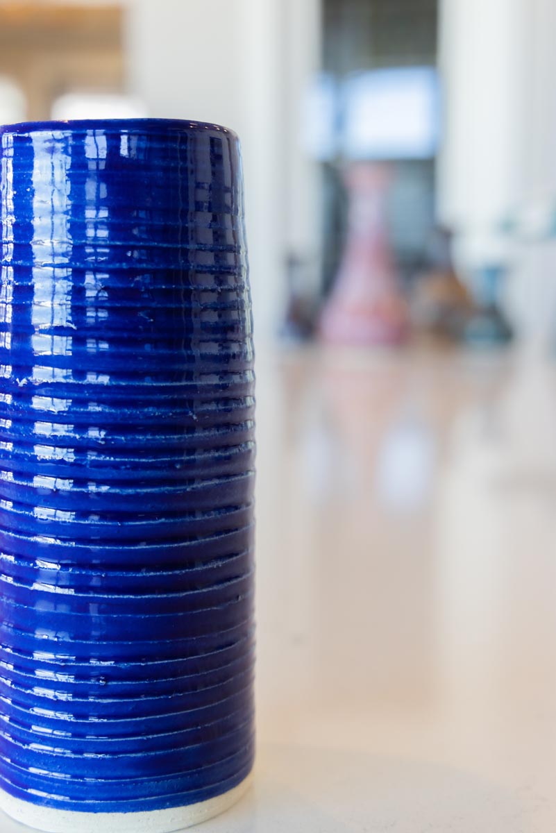 Medium-Large Textured Decorative Stoneware Flower Vase (Cobalt Blue)