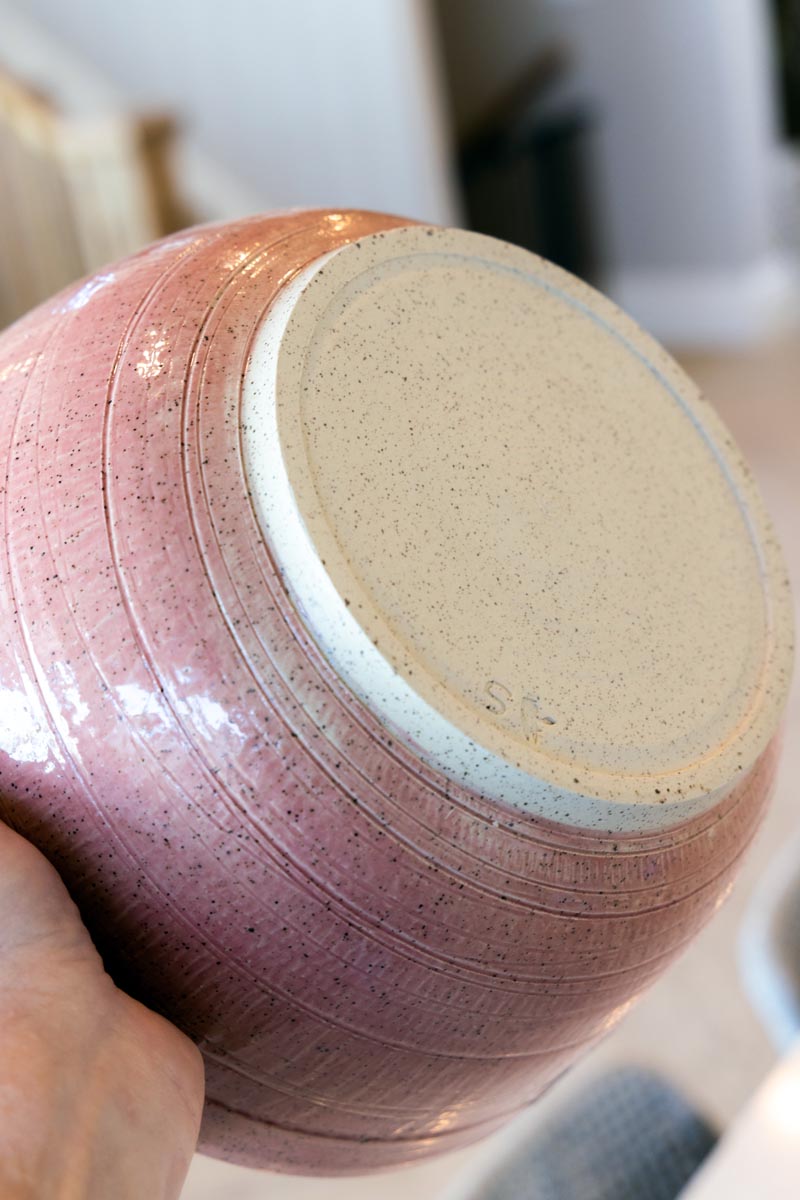 XL Speckled & Textured Stoneware Serving Bowl (Merlot Exterior)