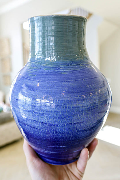 XXL Premium Decorated Split-Crack Surface Pot/Vase (Light & Dark Blue Tones)