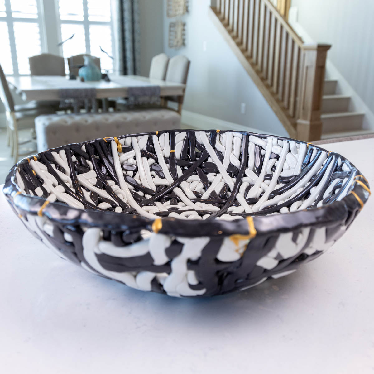 XXL Kintsugi Black & White Porcelain Interlacing Coil Decorative Bowl (Alchemy Collection)