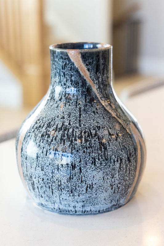 XL Traditional Black & Mocha Shino Decorative Pot